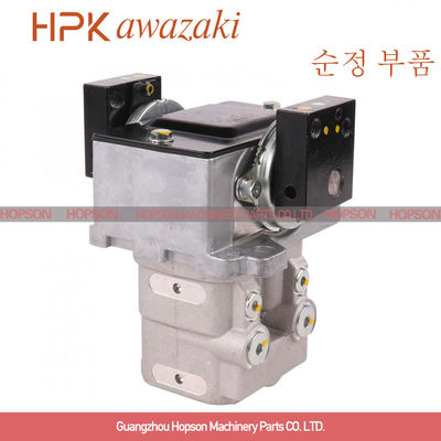 Excavador Foot Pedal Valve de Hitachi 1024384 1024224 1022441 para ZAX240-3 ZAX330-3
